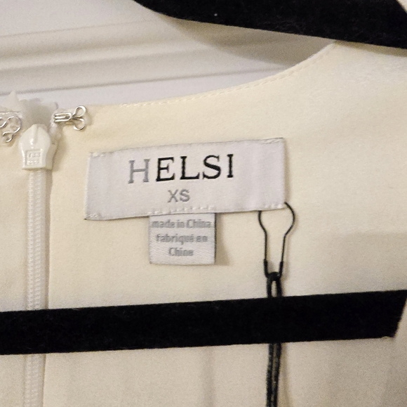 HELSI MAXI DRESS - NWT - XS - Picture 5 of 10